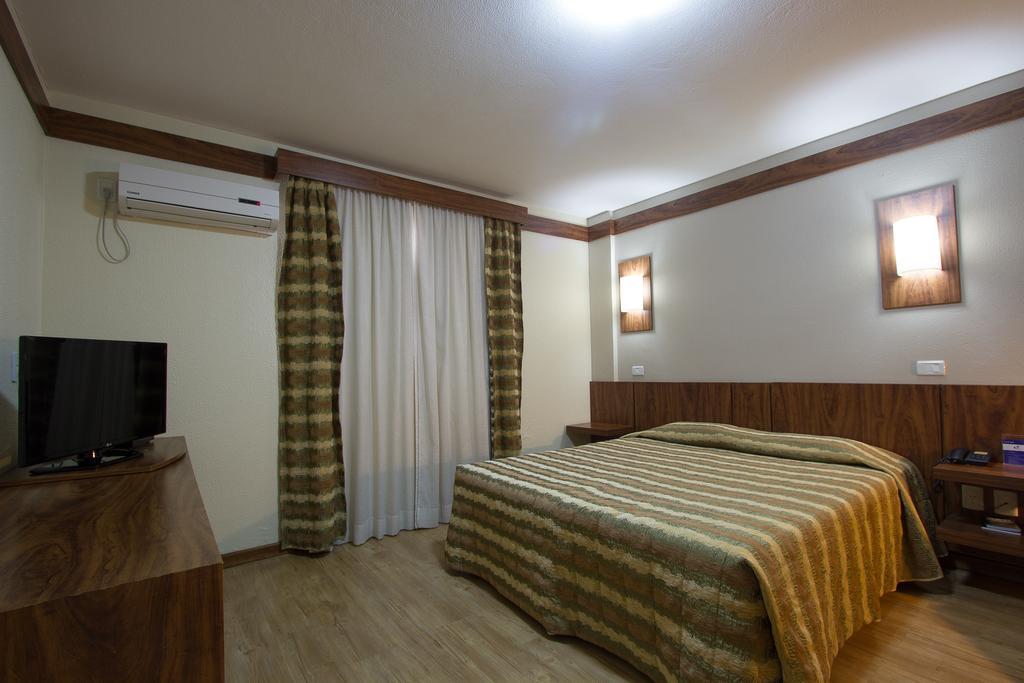 Hotel Le Canard Lages Exteriör bild