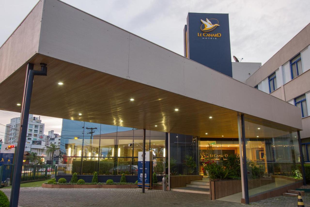 Hotel Le Canard Lages Exteriör bild